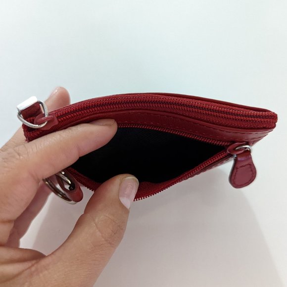 Fossil Leather Red Card Keychain Wallet - Picture 4 of 11